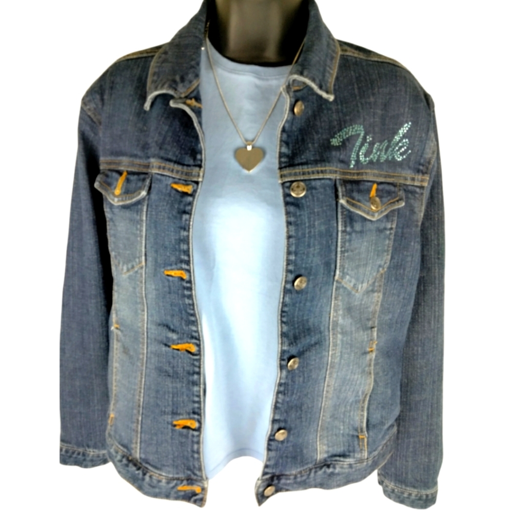 Woman Disney Tinkerbell denim jacket with Tinker Bell painted on back